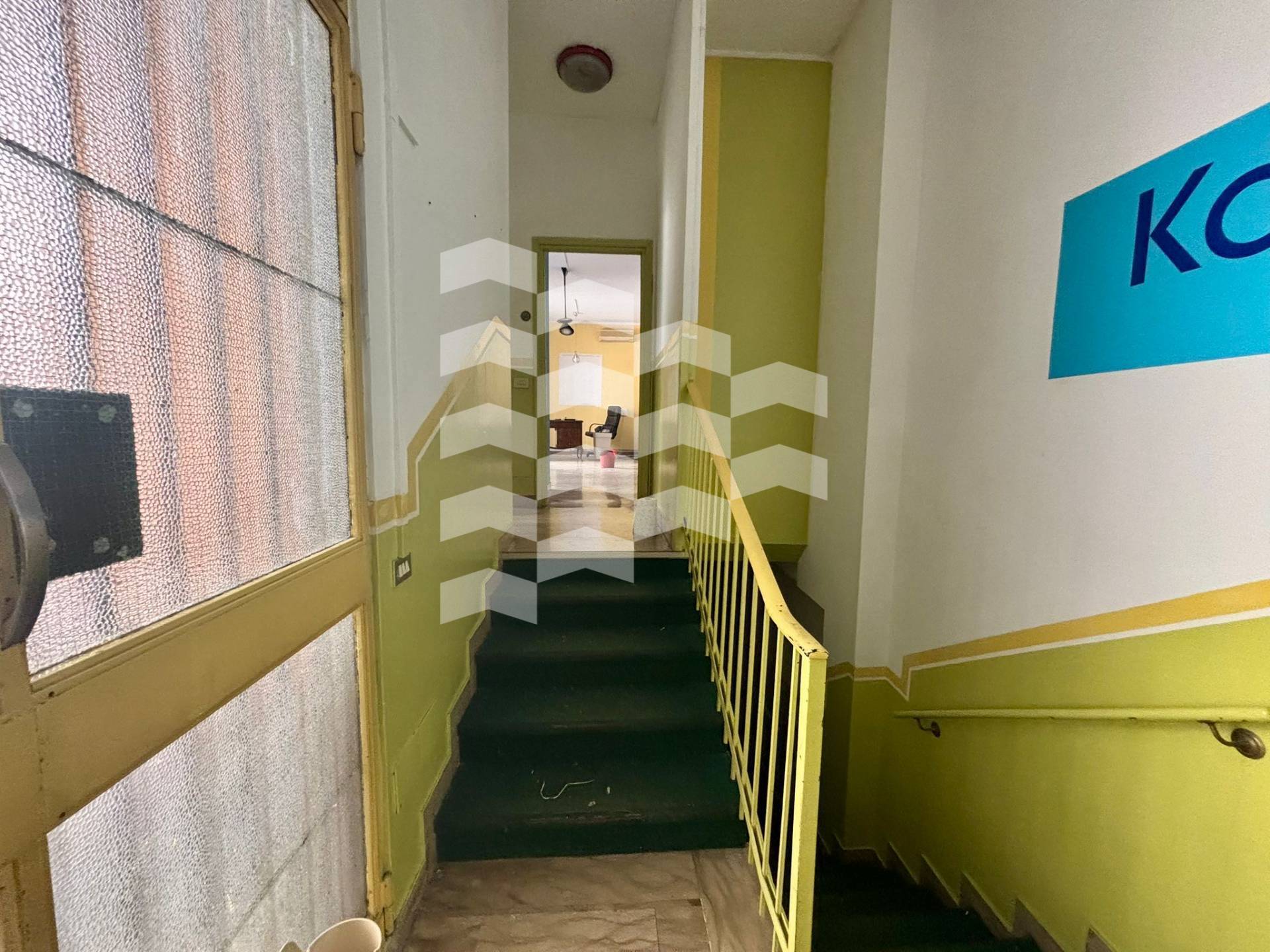 Locale commerciale in vendita a Milano, Loreto