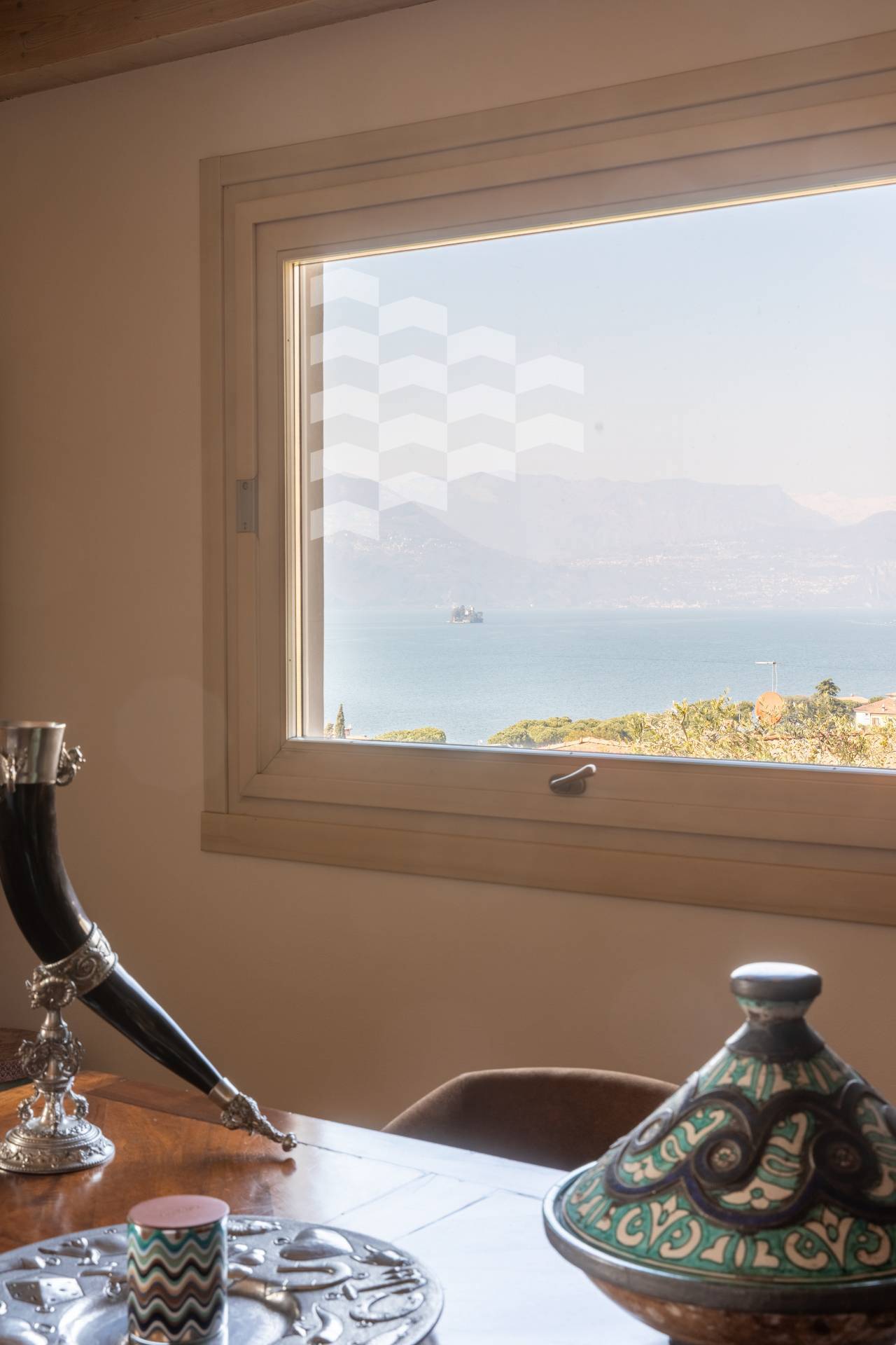 Villa in vendita a Sale Marasino