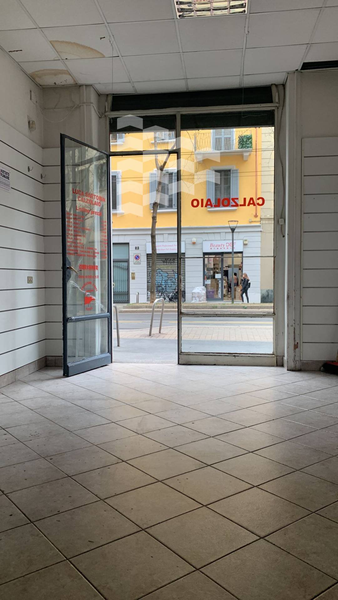 Locale commerciale in affitto a Milano, Garibaldi