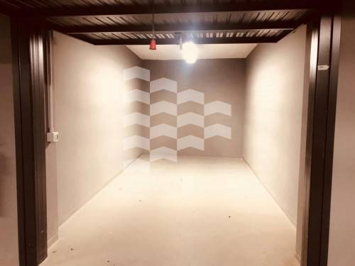 Box o garage in affitto a Milano, Porta Romana