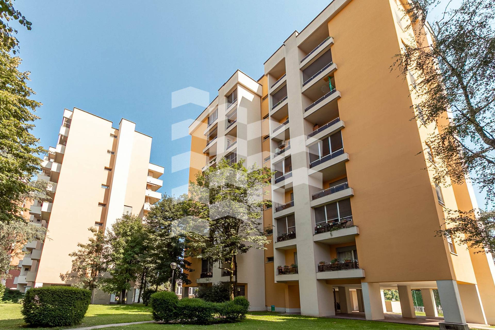 Appartamento in vendita a Opera, Noverasco