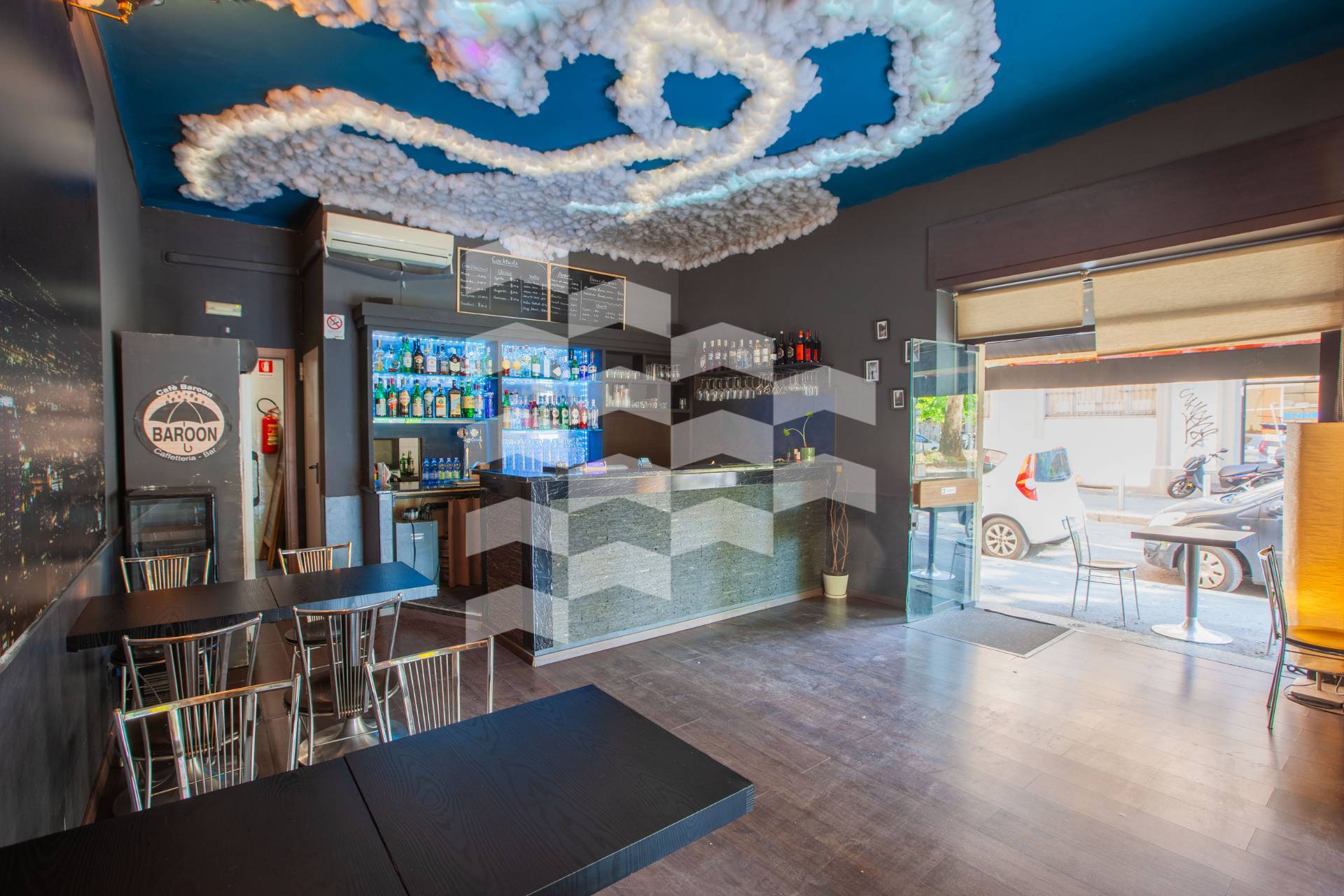 Locale commerciale in vendita a Milano, Porta Romana