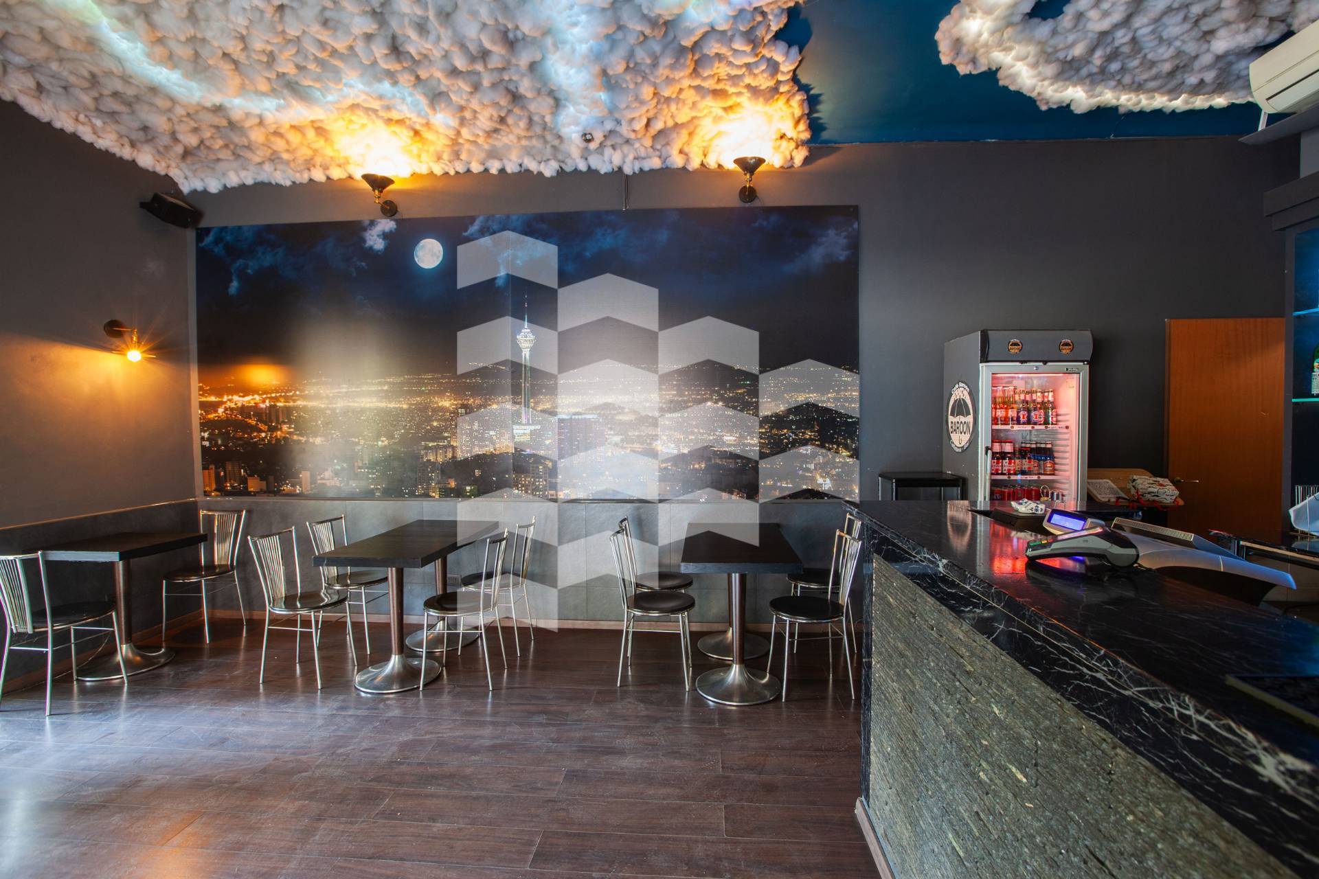 Locale commerciale in vendita a Milano, Porta Romana