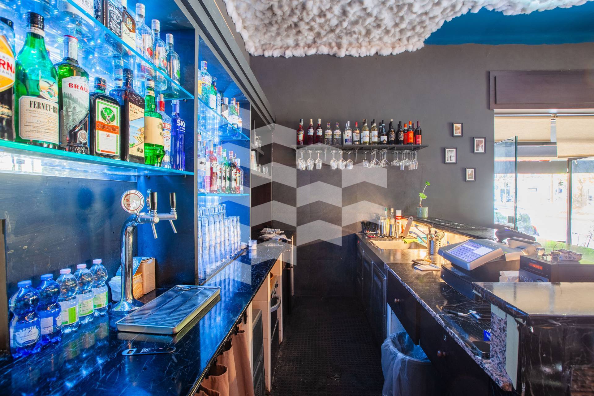 Locale commerciale in vendita a Milano, Porta Romana