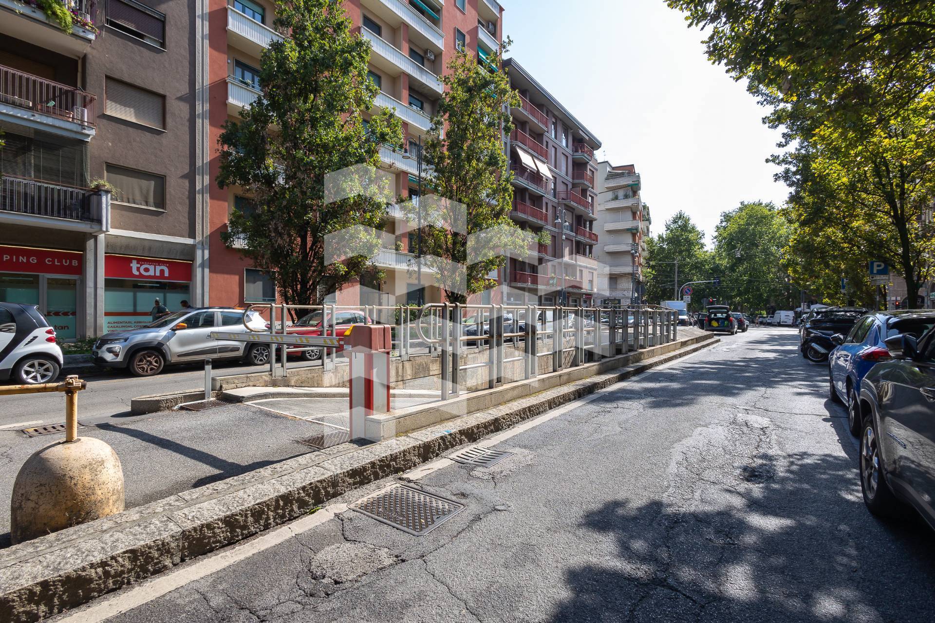 Box o garage in vendita a Milano, Ripamonti