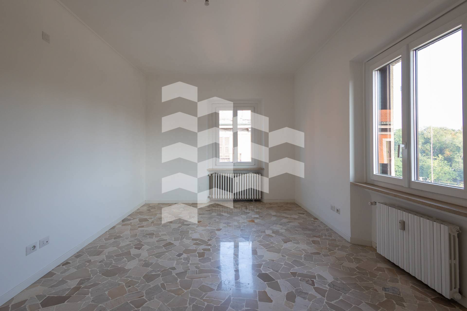 Studio/Ufficio in affitto a Milano, Ariosto/Magenta