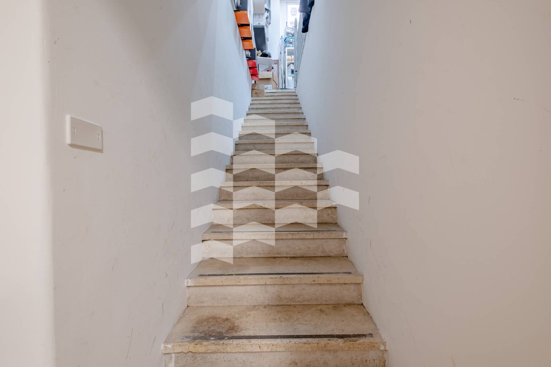 Locale commerciale in vendita a Roma, Testaccio