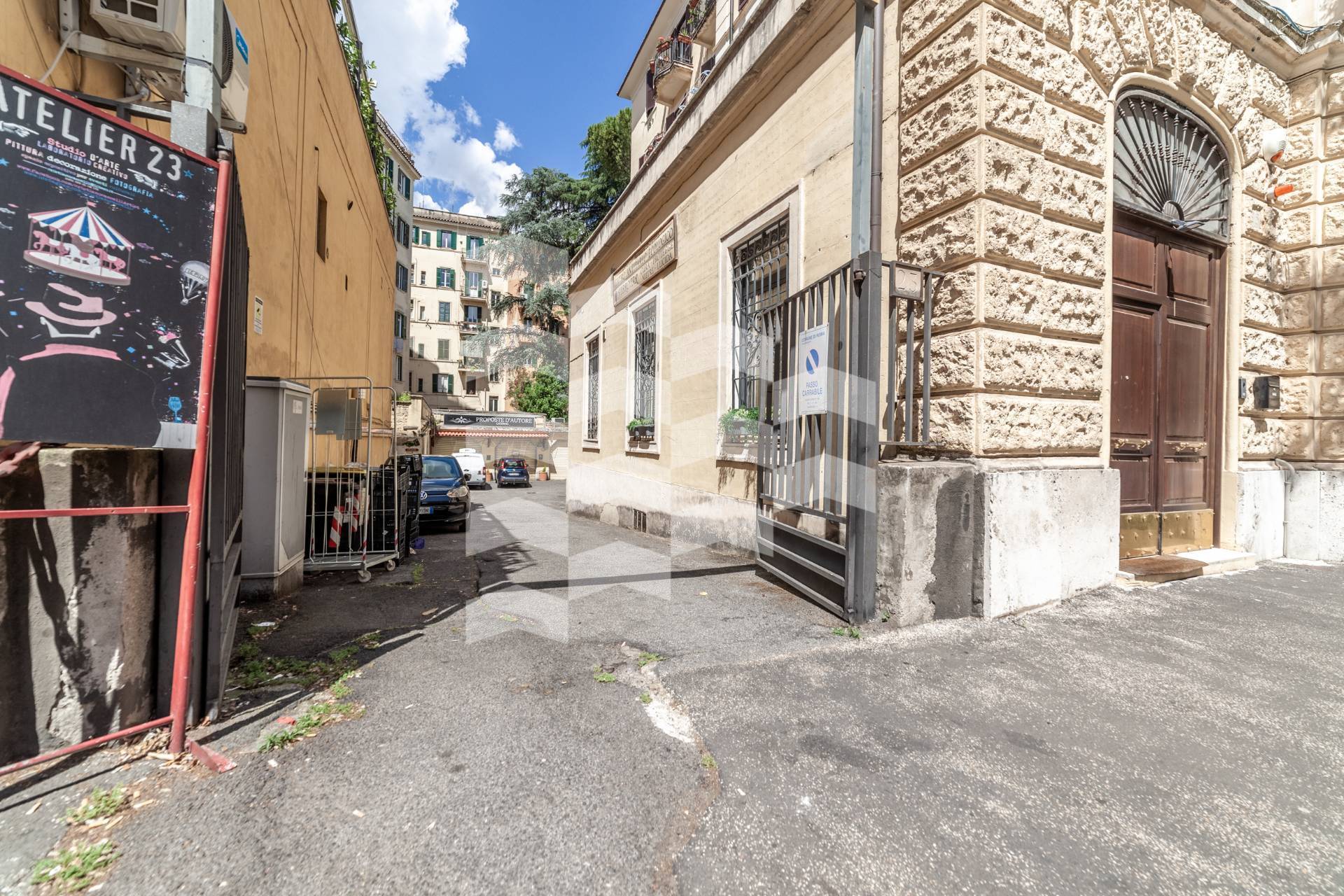 Deposito in vendita a Roma, Prati