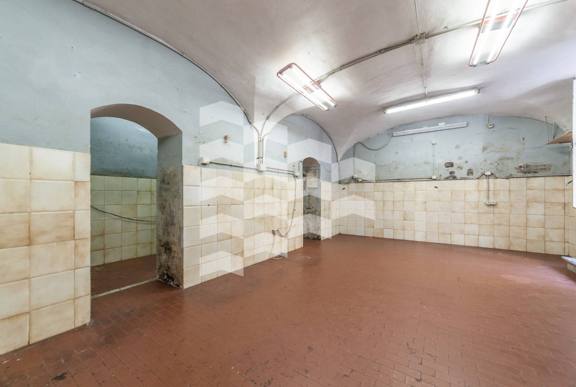 Deposito in vendita a Roma, Prati