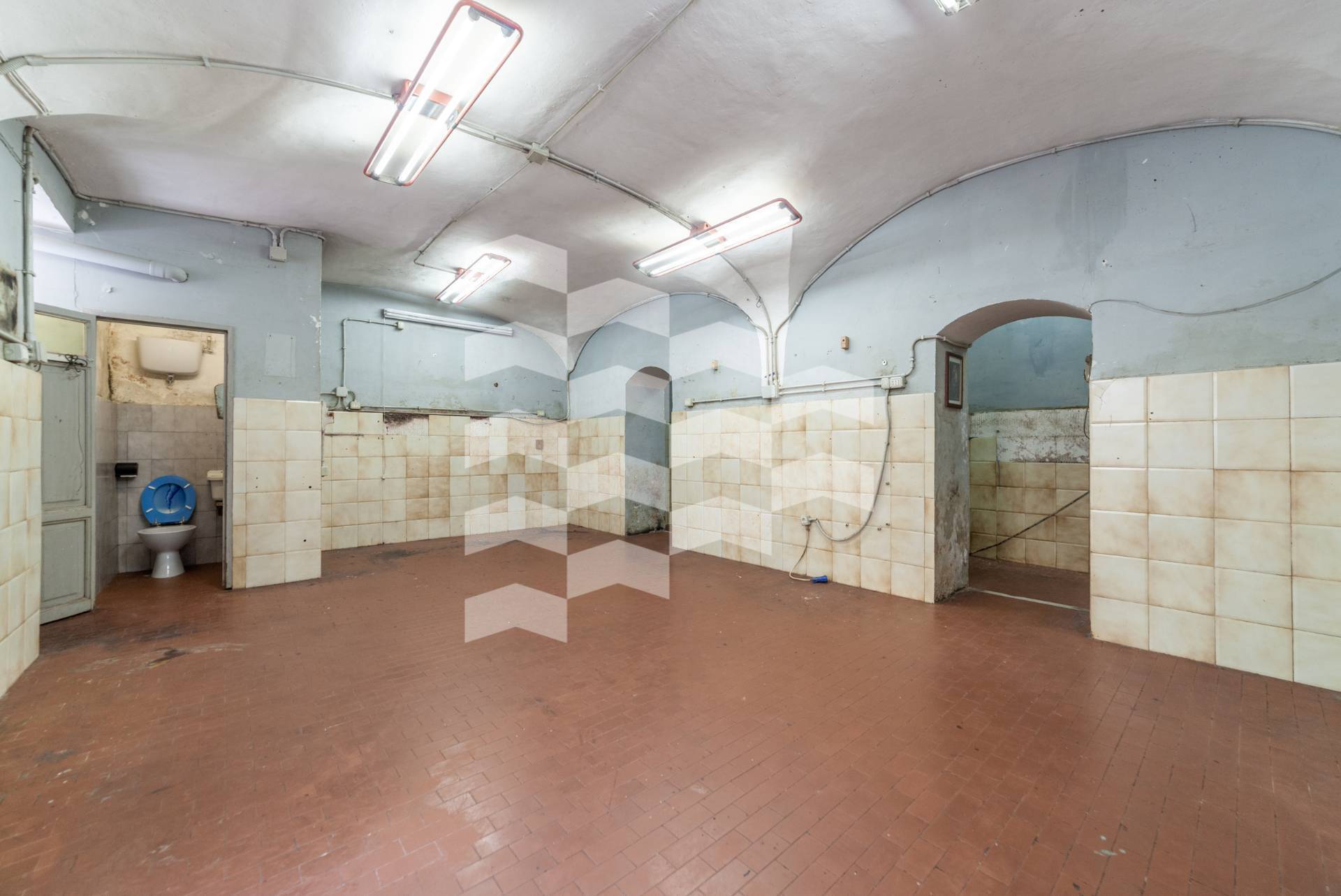 Deposito in vendita a Roma, Prati