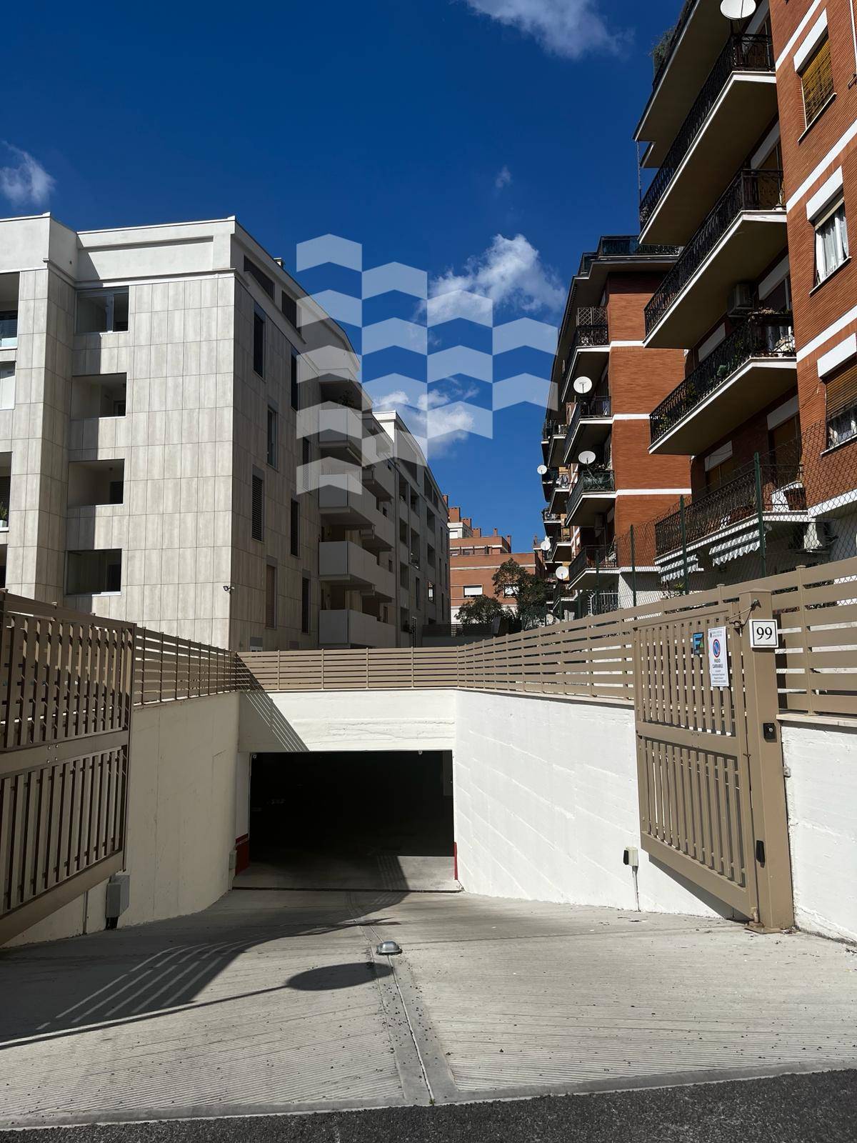 Posto moto in vendita a Roma, Tuscolano