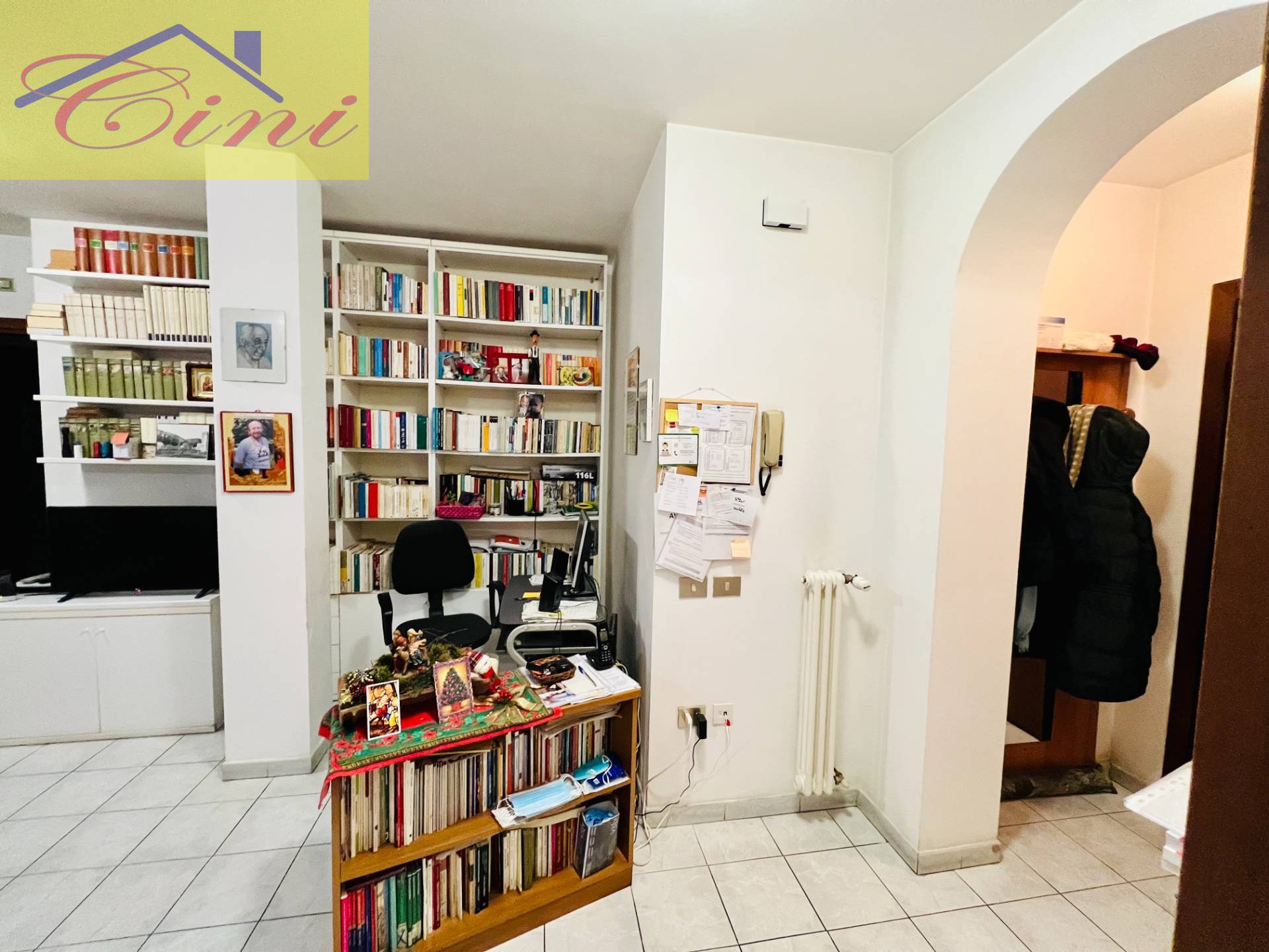 QUADRILOCALE in vendita a Santa Maria Ho