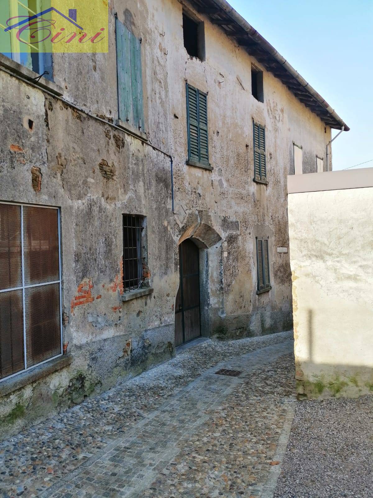 PORZIONE DI CASA in vendita a Colle Brianza, Nava