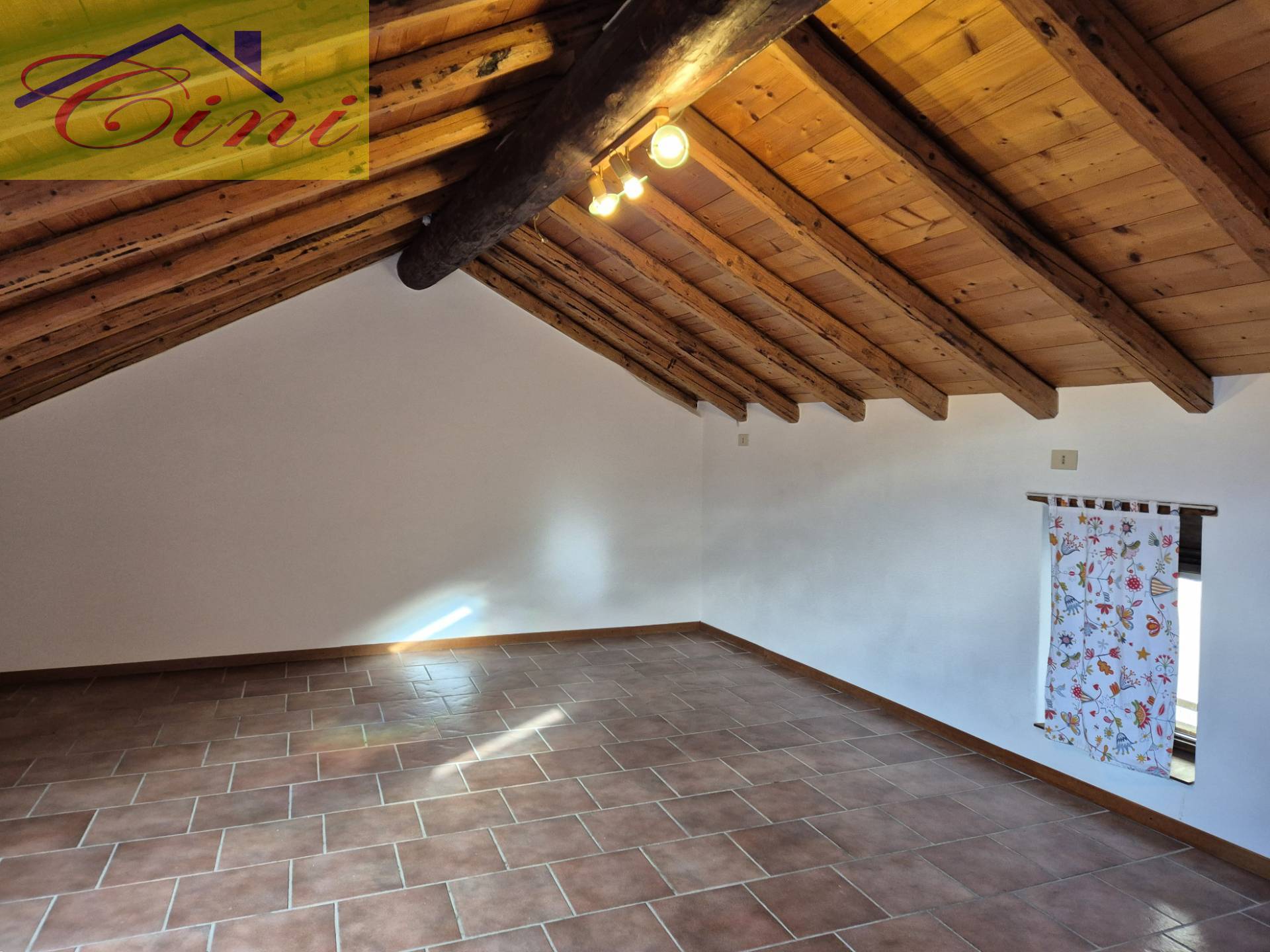 PORZIONE DI CASA in vendita a Vercurago