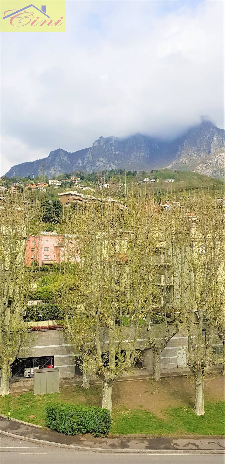 MONOLOCALE in vendita a Lecco, Acquate