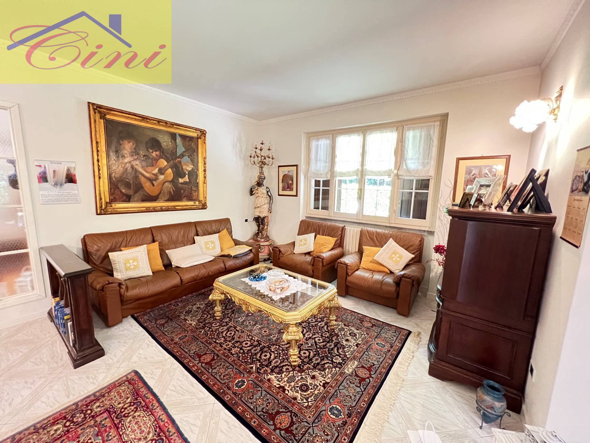 VILLA SINGOLA in vendita a Oggiono, Castello