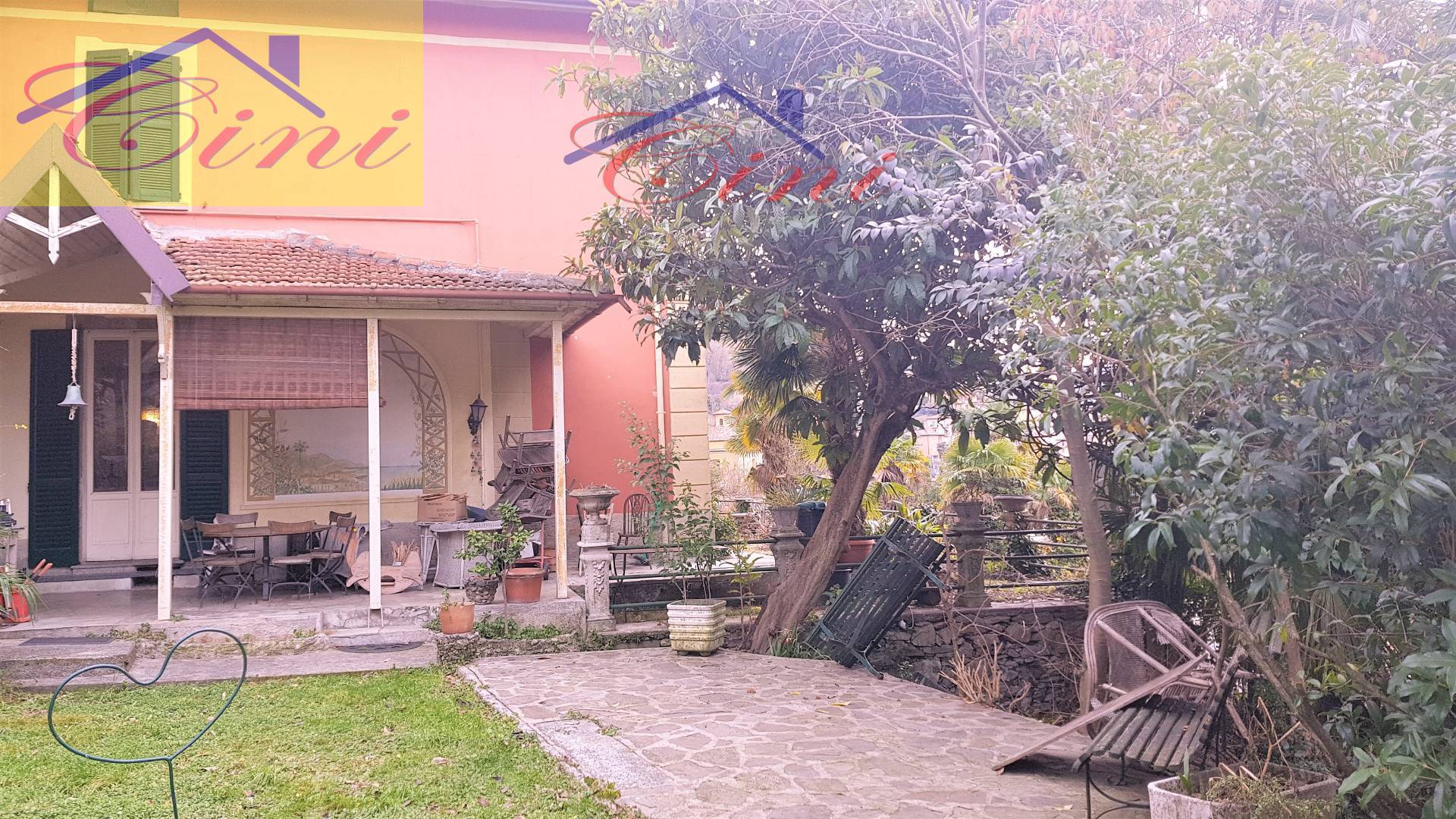 VILLA SINGOLA in vendita a Calolziocorte, Calolzio centro