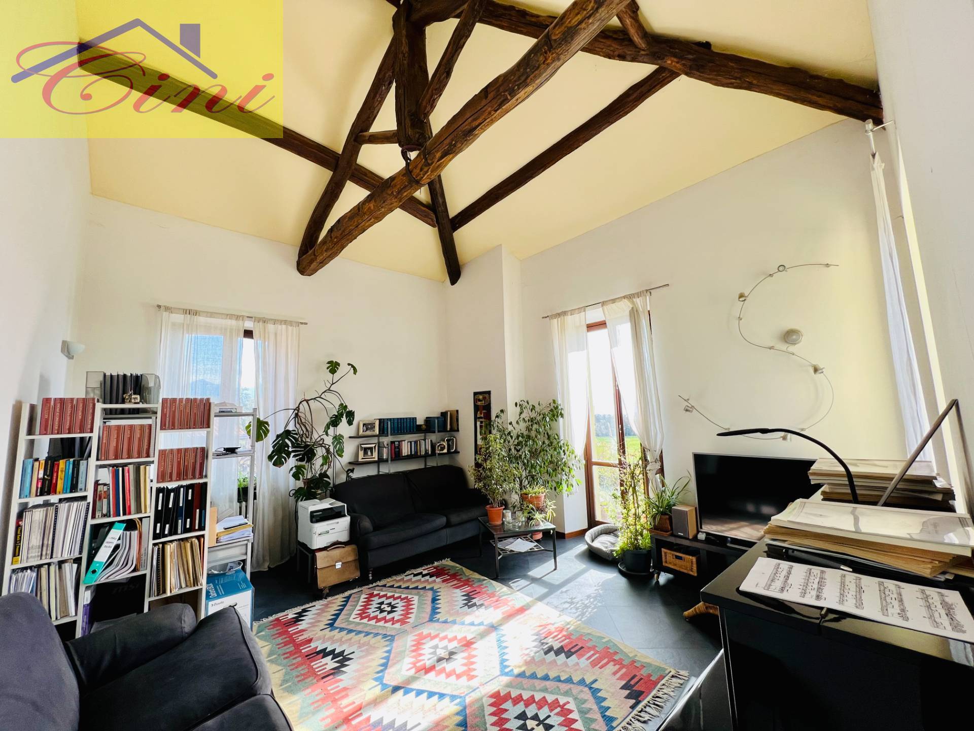 QUADRILOCALE in vendita a Erba, Parravicino