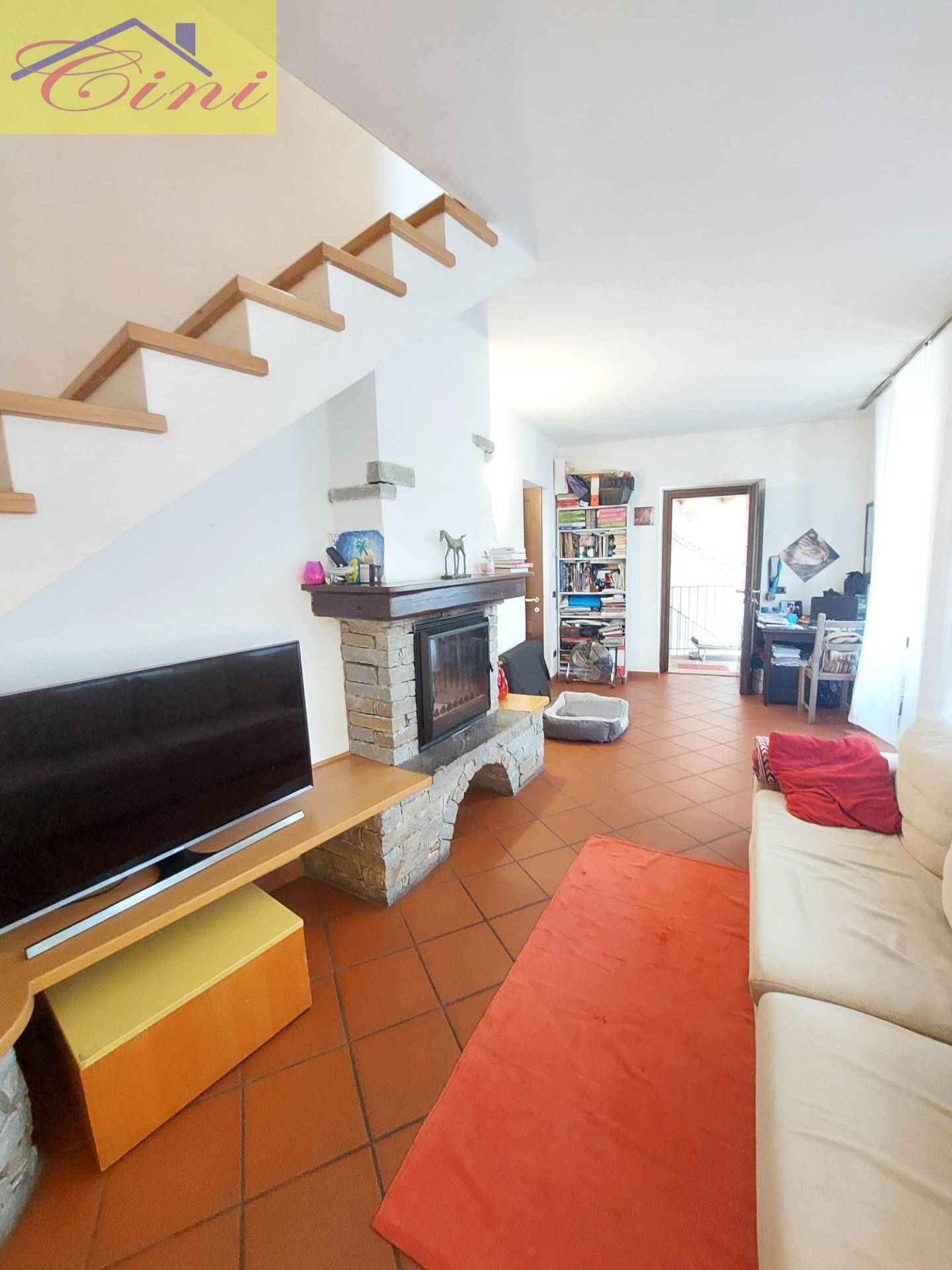 PORZIONE DI CASA in vendita a Galbiate, Sala al Barro