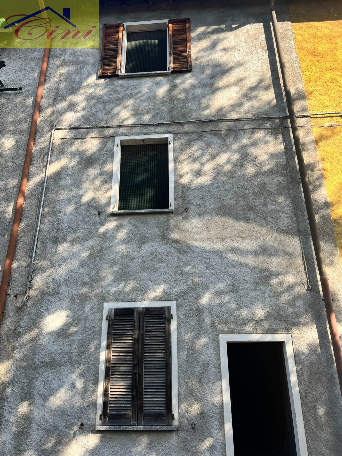 PORZIONE DI CASA in vendita a Suello