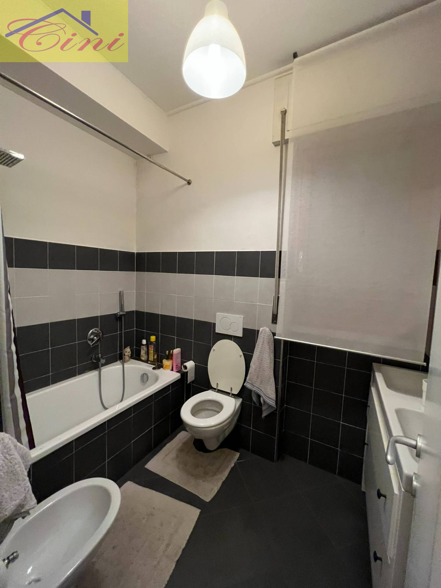 BILOCALE in vendita a Cremeno, Maggio