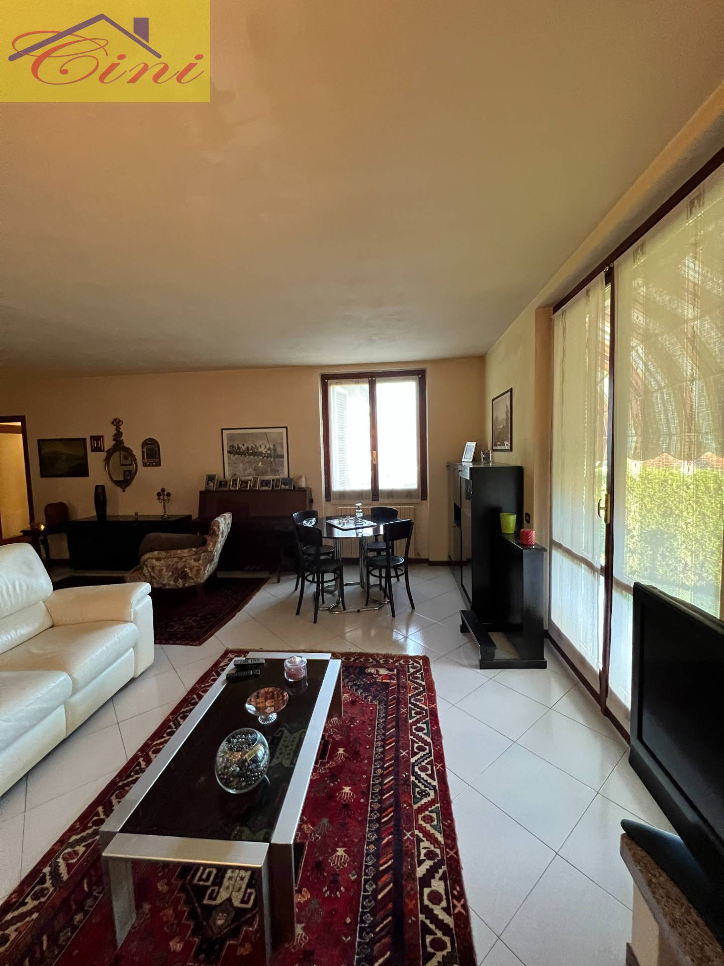 VILLA SINGOLA in vendita a Galbiate