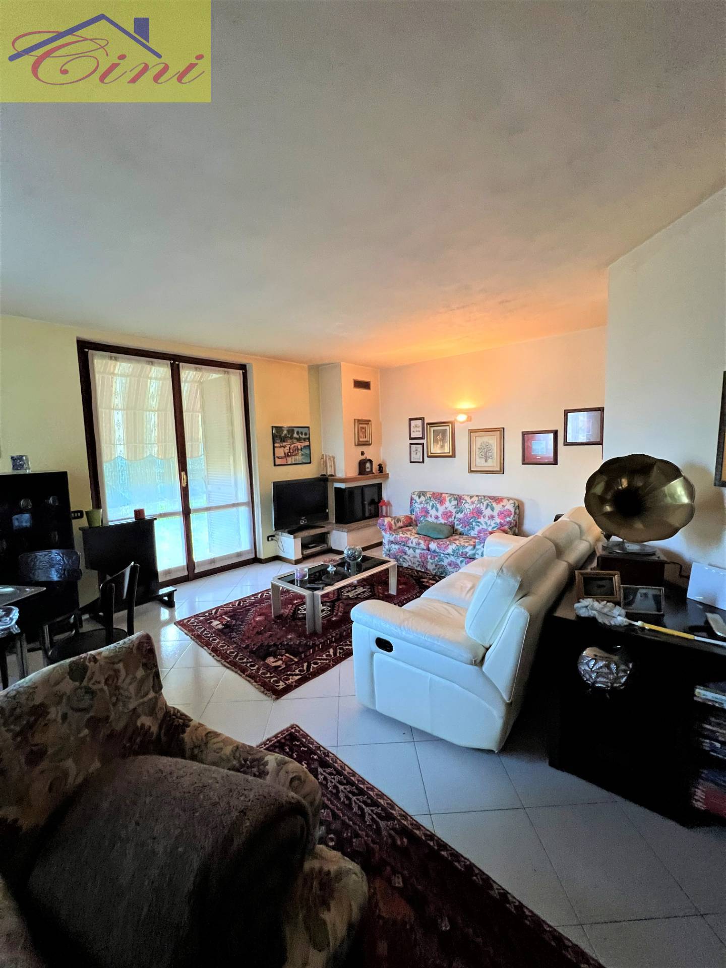 VILLA SINGOLA in vendita a Galbiate