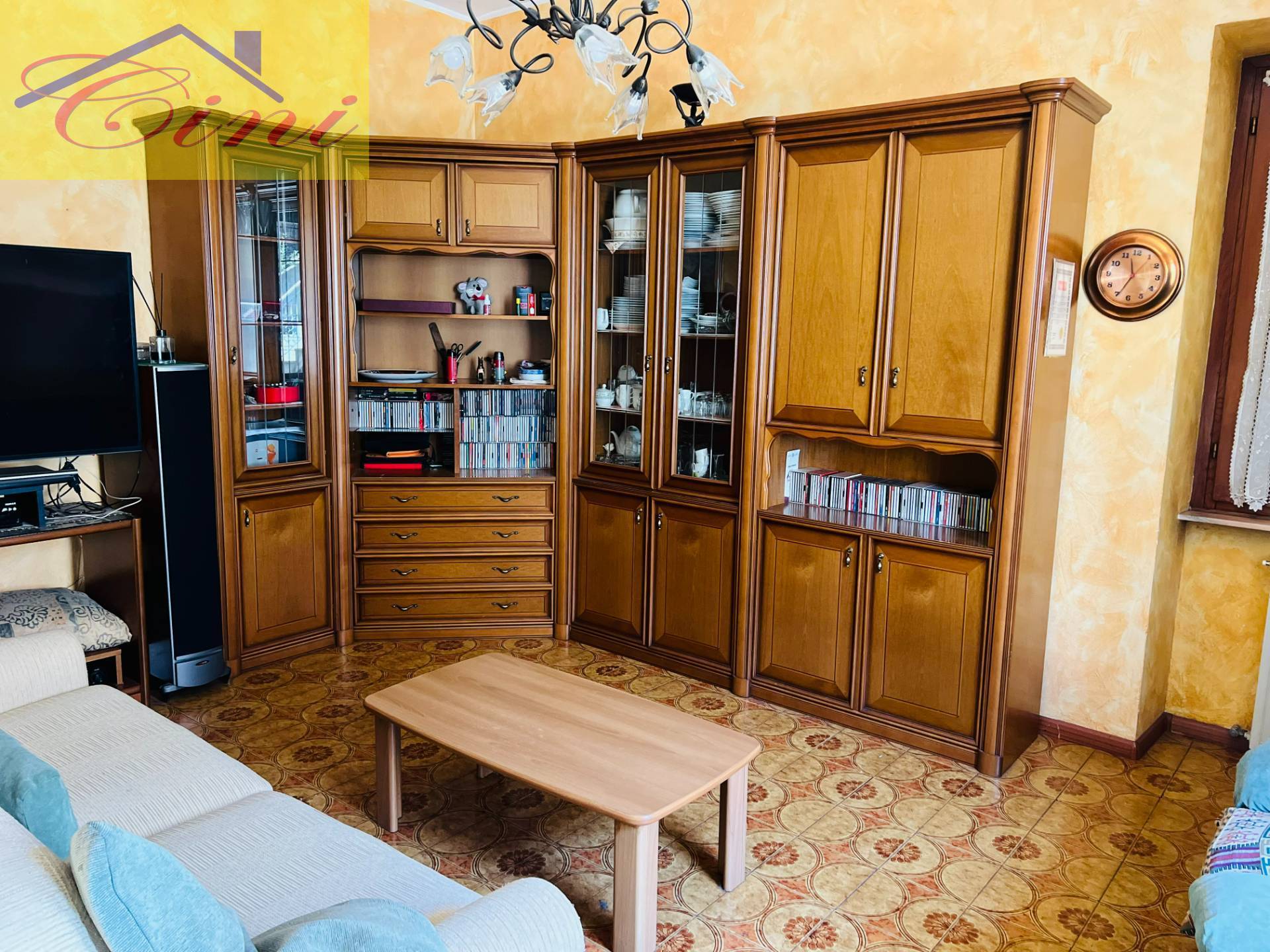 VILLA SINGOLA in vendita a Calolziocorte, Cornello