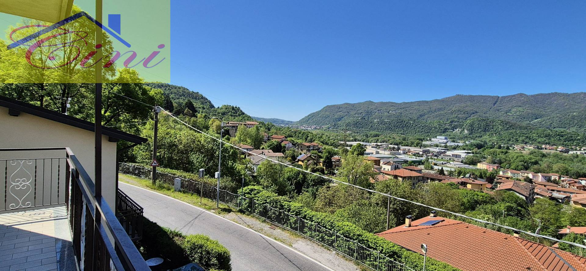 VILLA BIFAMILIARE in vendita a Calolziocorte, Sala