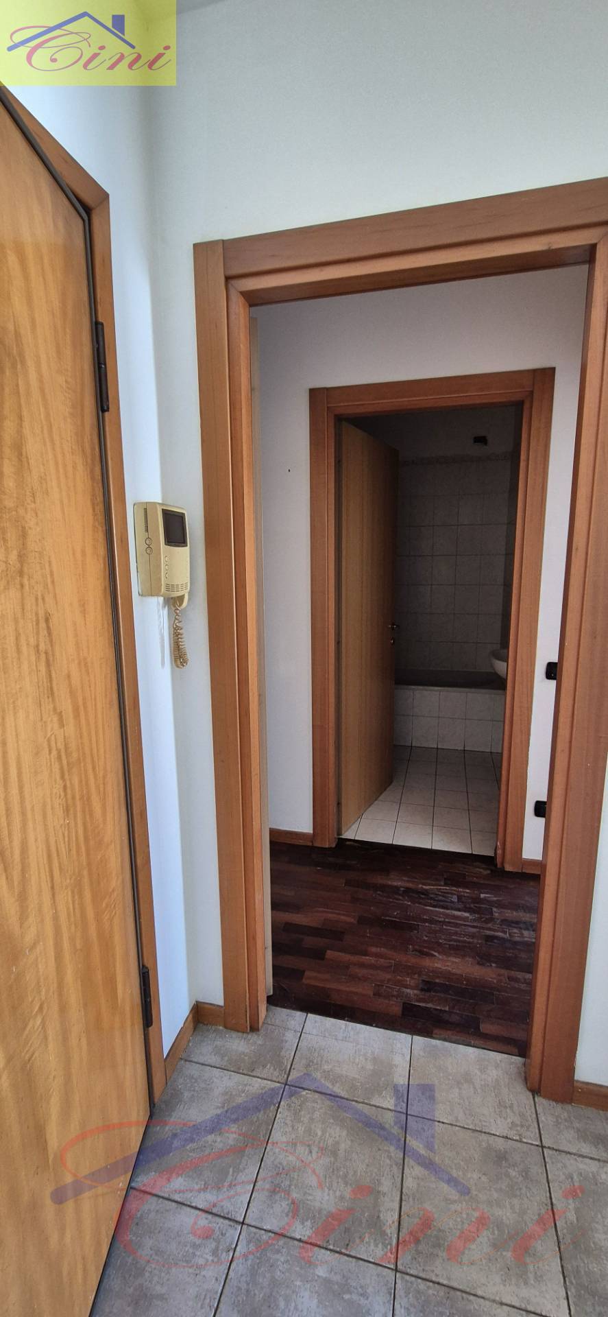 BILOCALE in vendita a Pescate