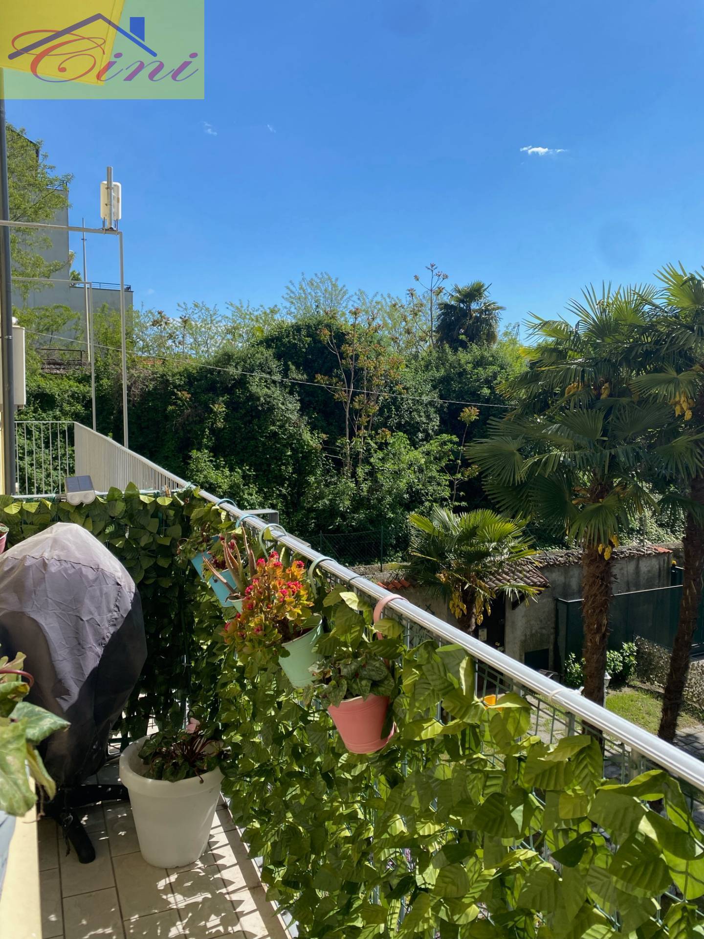 TRILOCALE in vendita a Lecco, Pescarenico