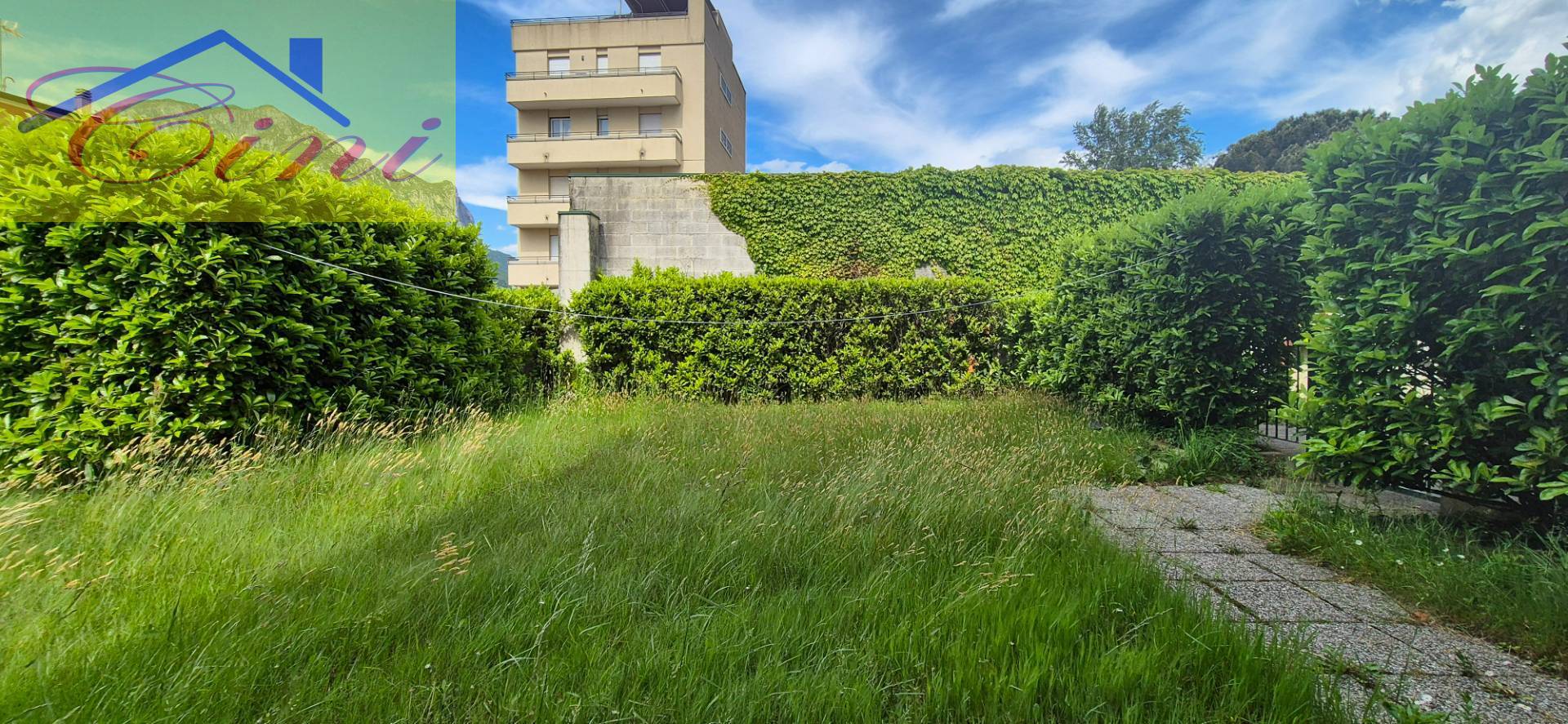 TRILOCALE in vendita a Malgrate