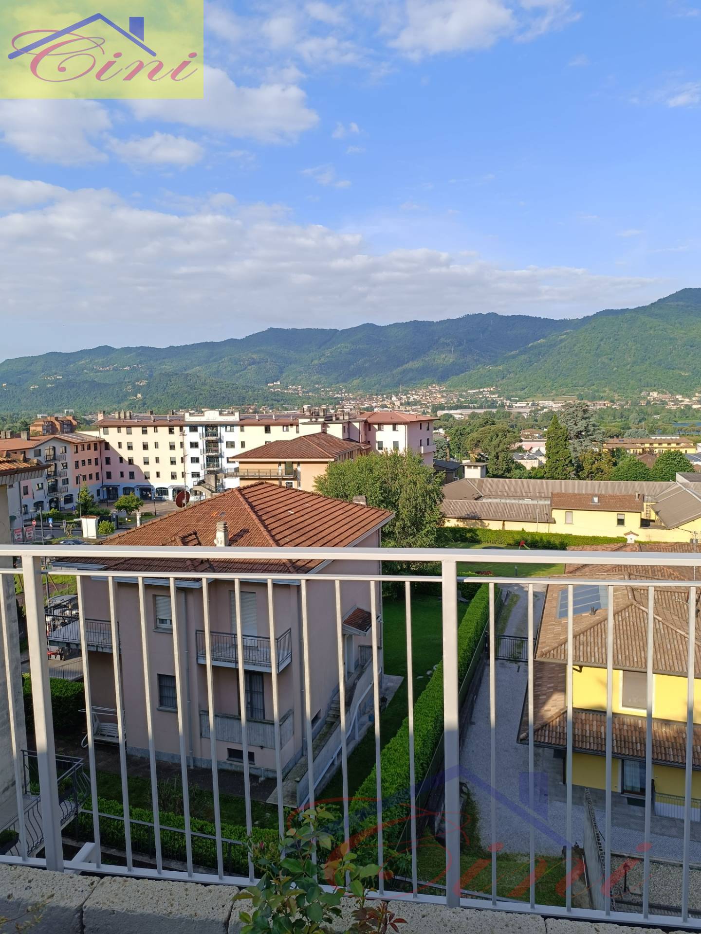 PORZIONE DI CASA in vendita a Calolziocorte