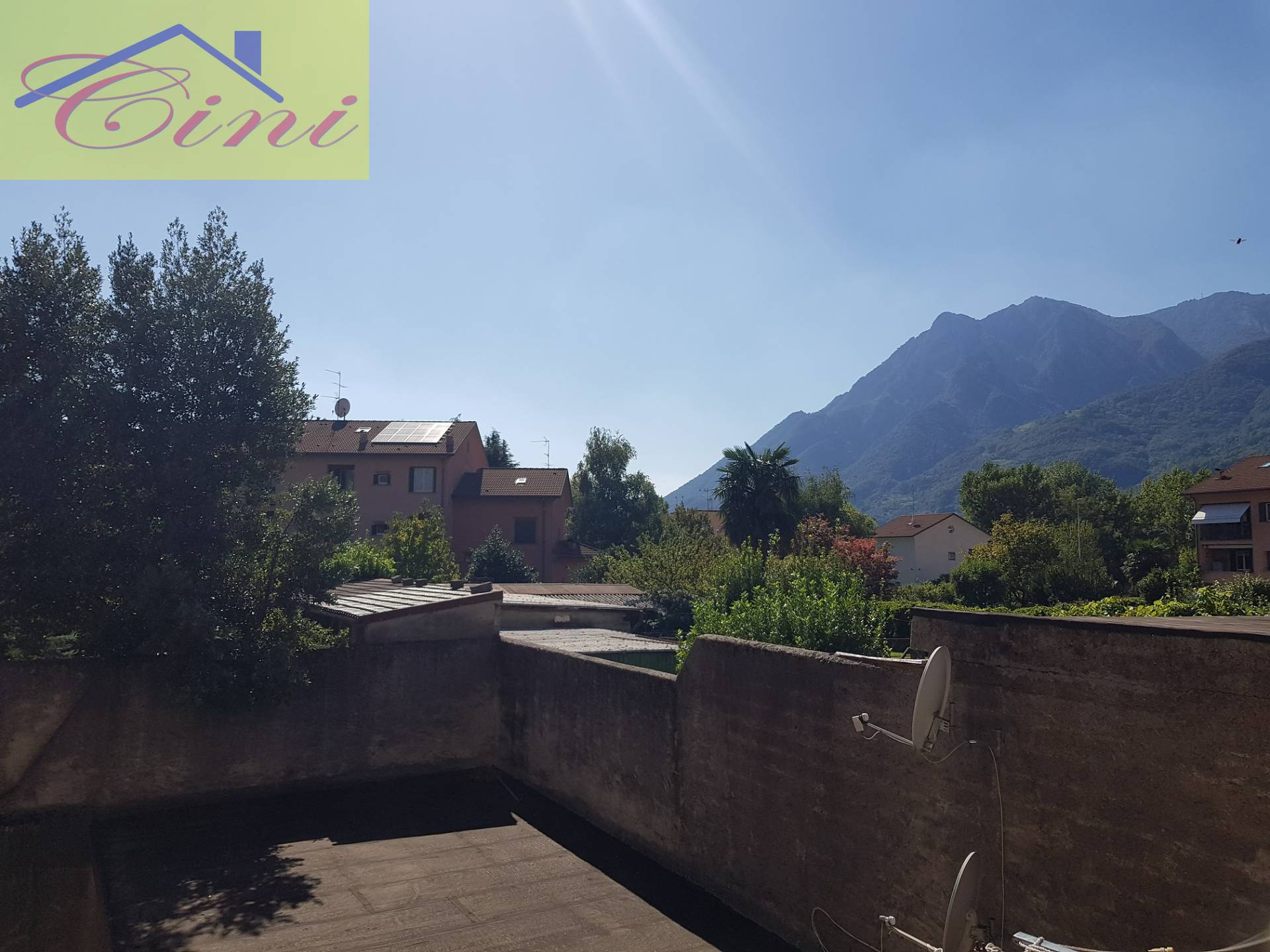 TRILOCALE in vendita a Valmadrera, San Dionigi