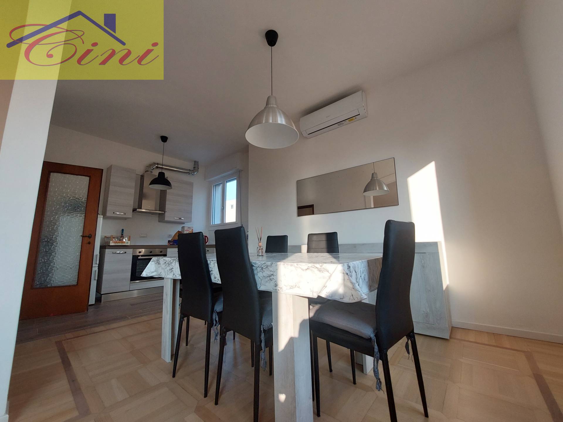 VILLA SINGOLA in vendita a Lecco, Chiuso