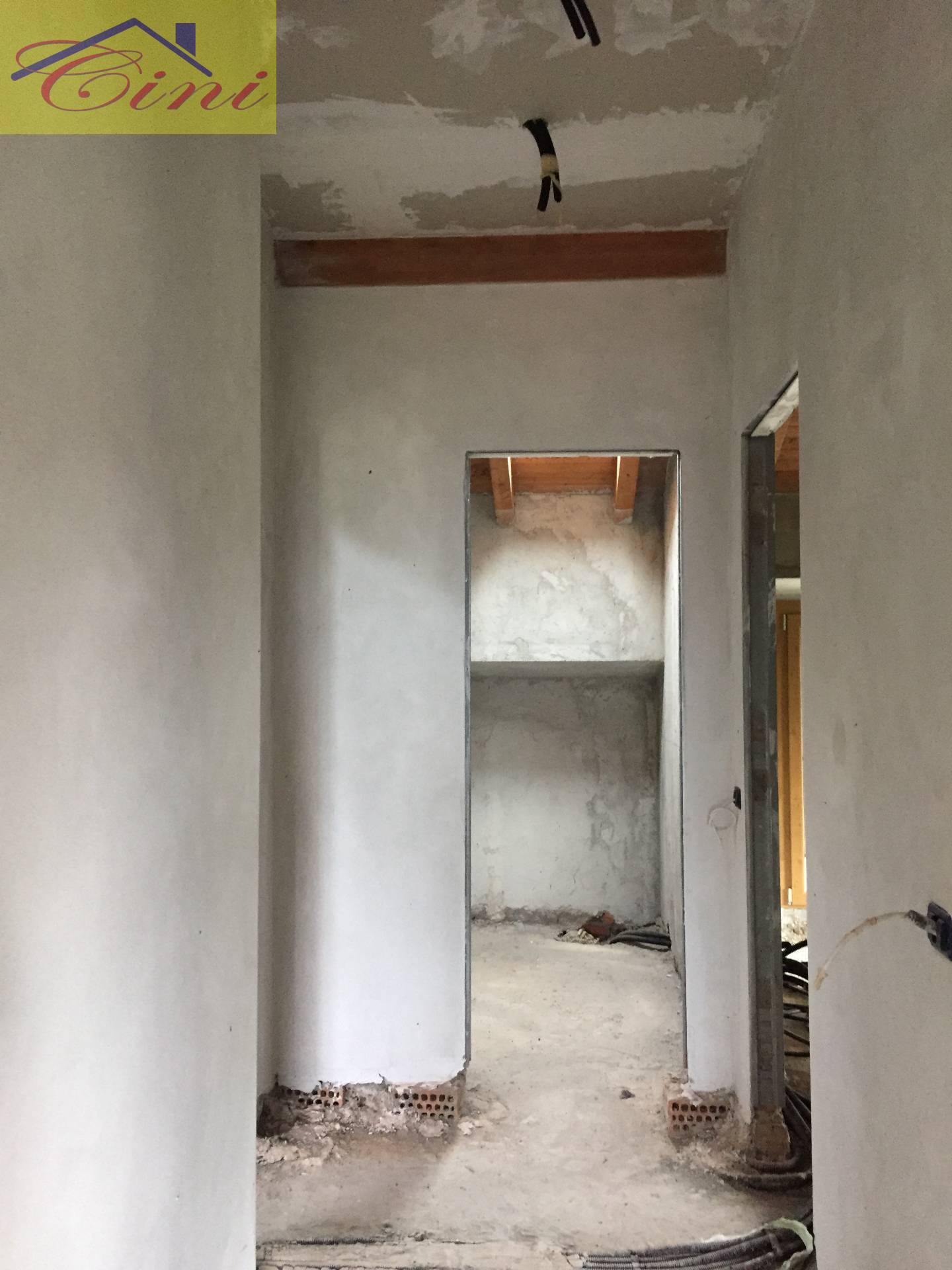 TRILOCALE in vendita a Olgiate Molgora, Mondonico