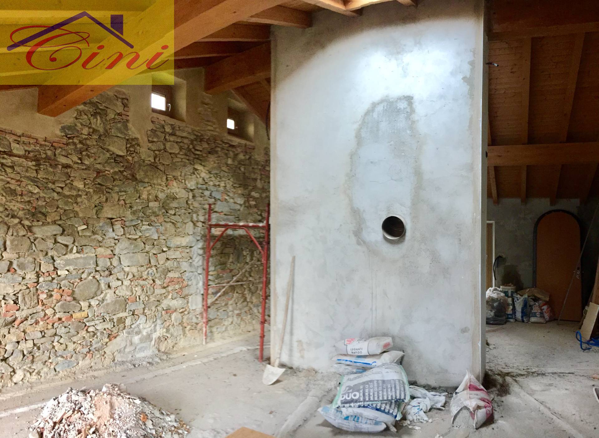 TRILOCALE in vendita a Olgiate Molgora, Mondonico