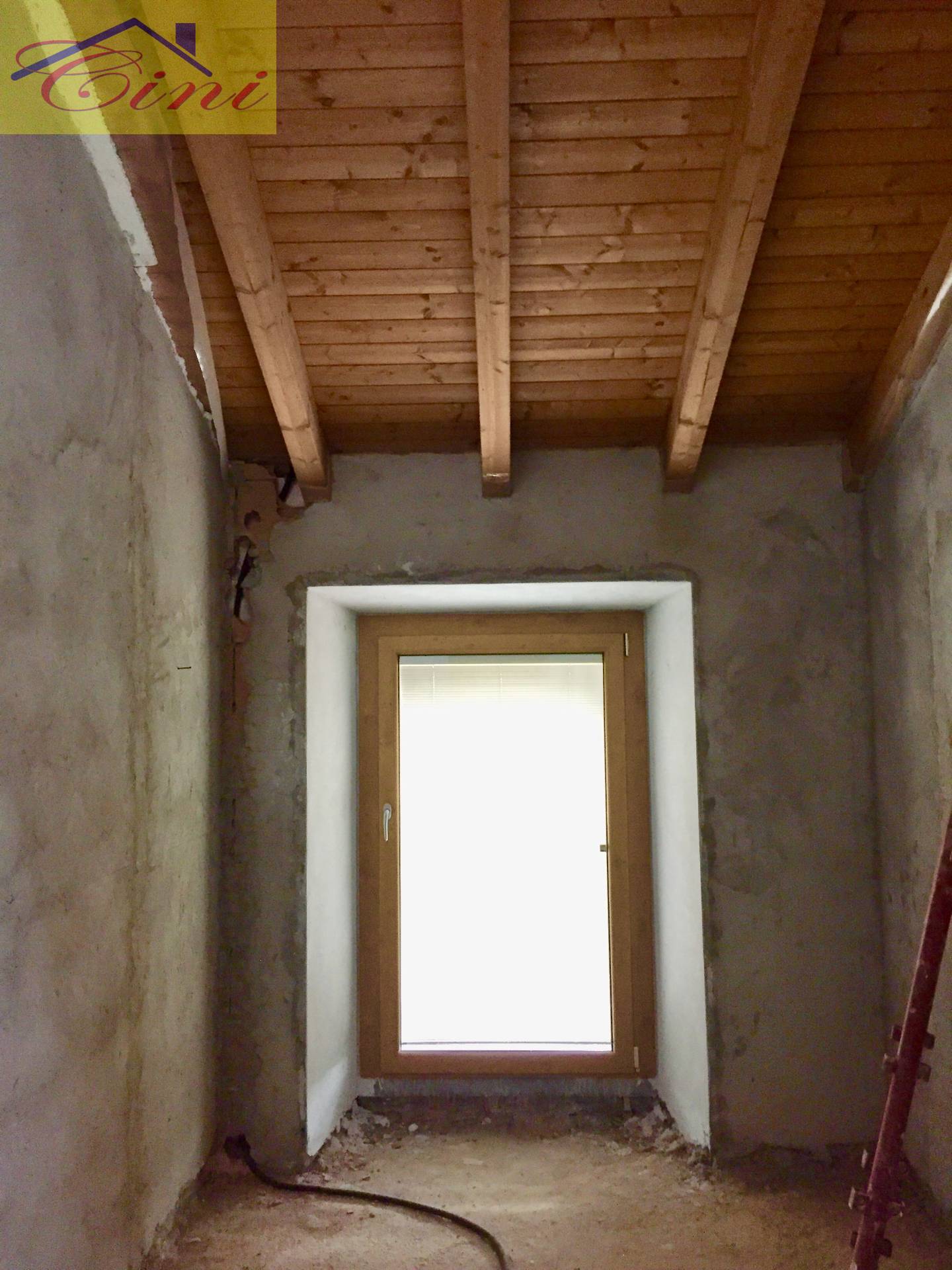 TRILOCALE in vendita a Olgiate Molgora, Mondonico