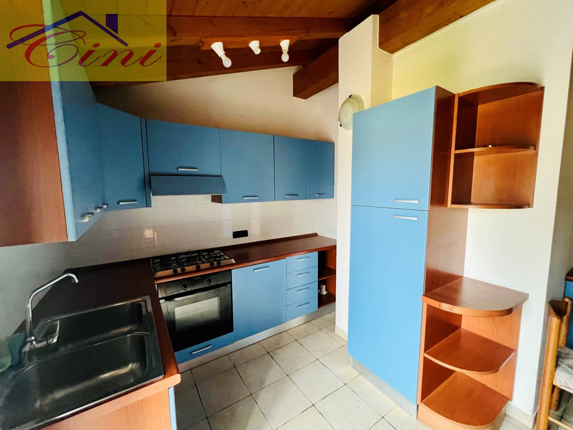 BILOCALE in vendita a Airuno