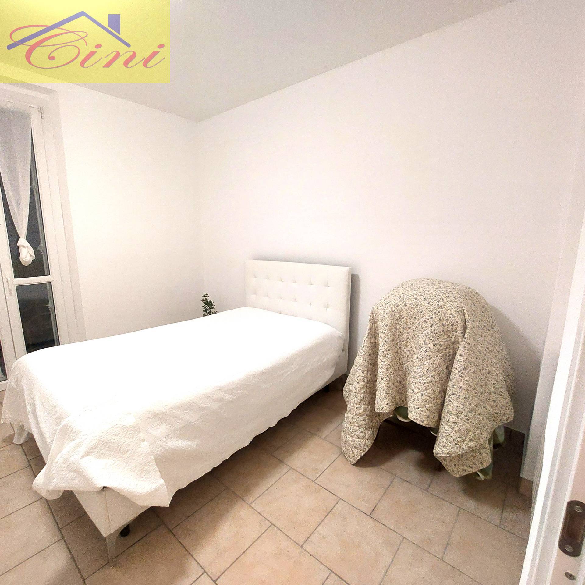 VILLA BIFAMILIARE in vendita a Mandello del Lario, Rongio