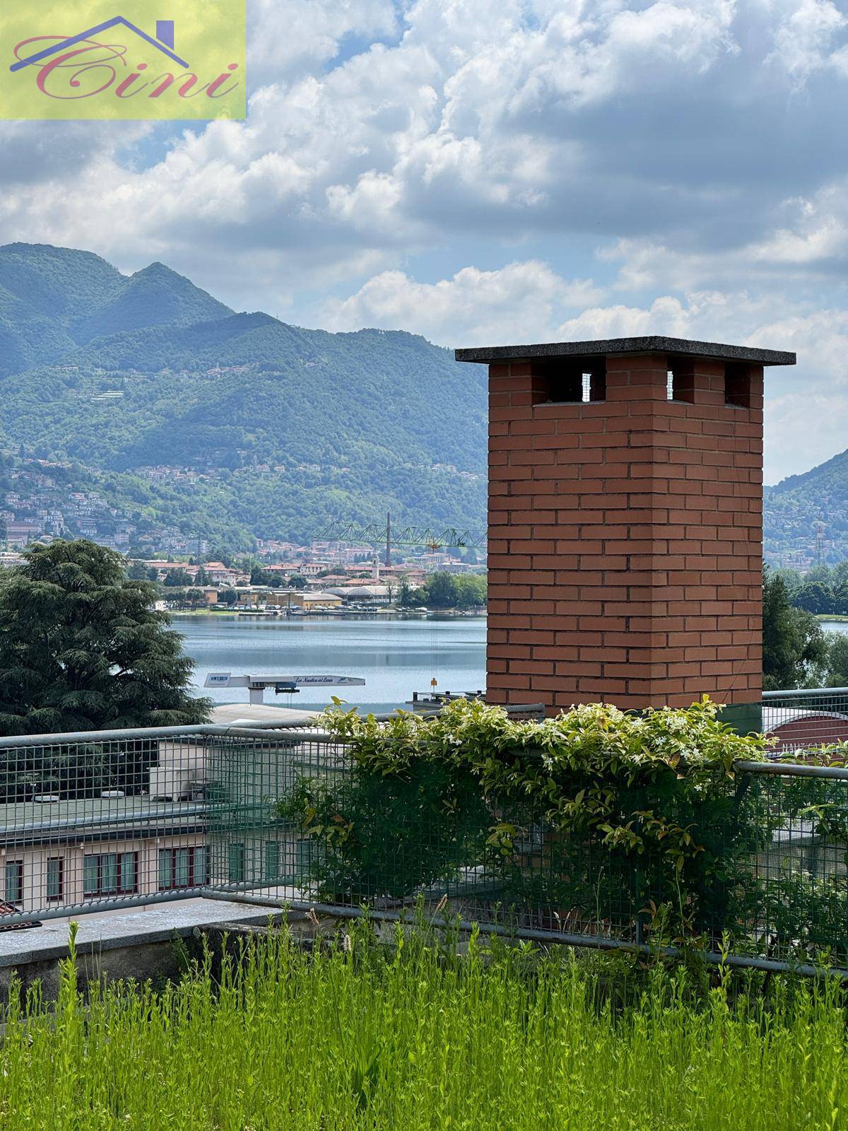 TRILOCALE in vendita a Garlate