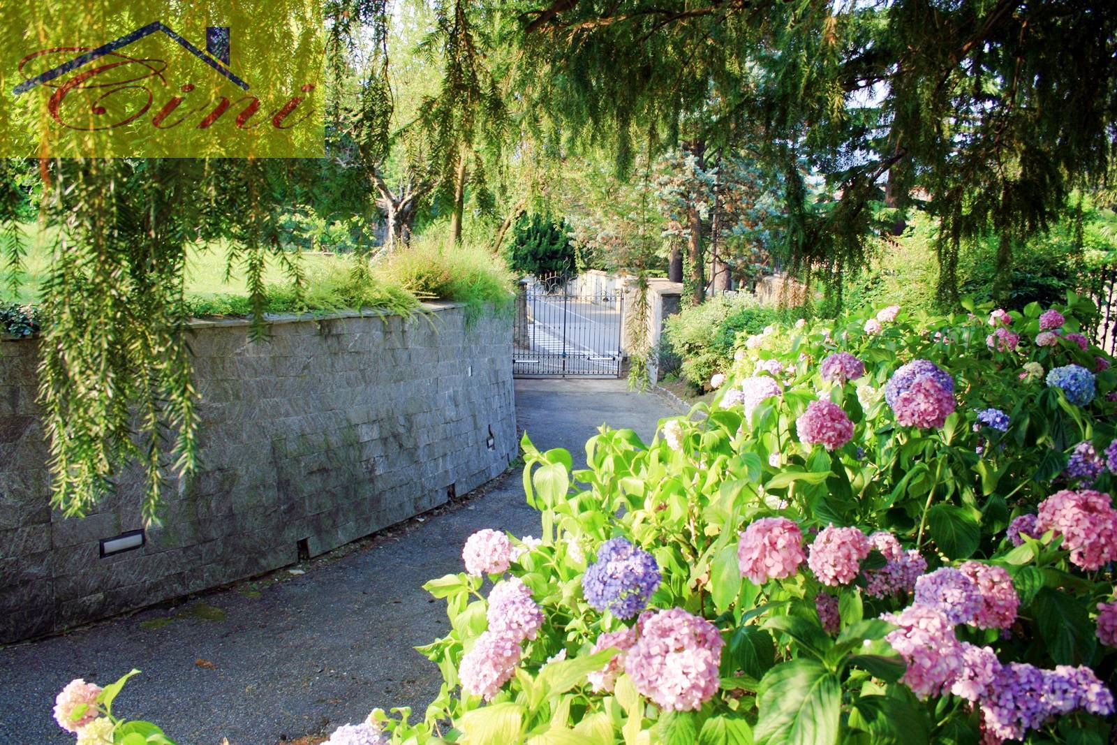 QUADRILOCALE in vendita a Rogeno