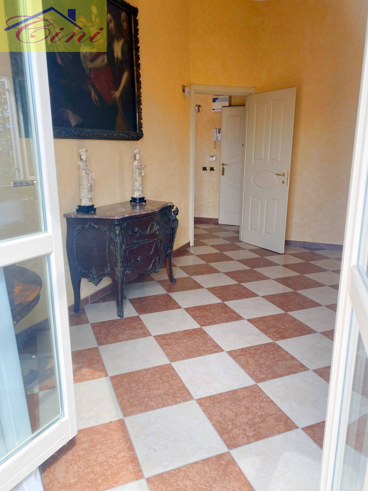 QUADRILOCALE in vendita a Rogeno