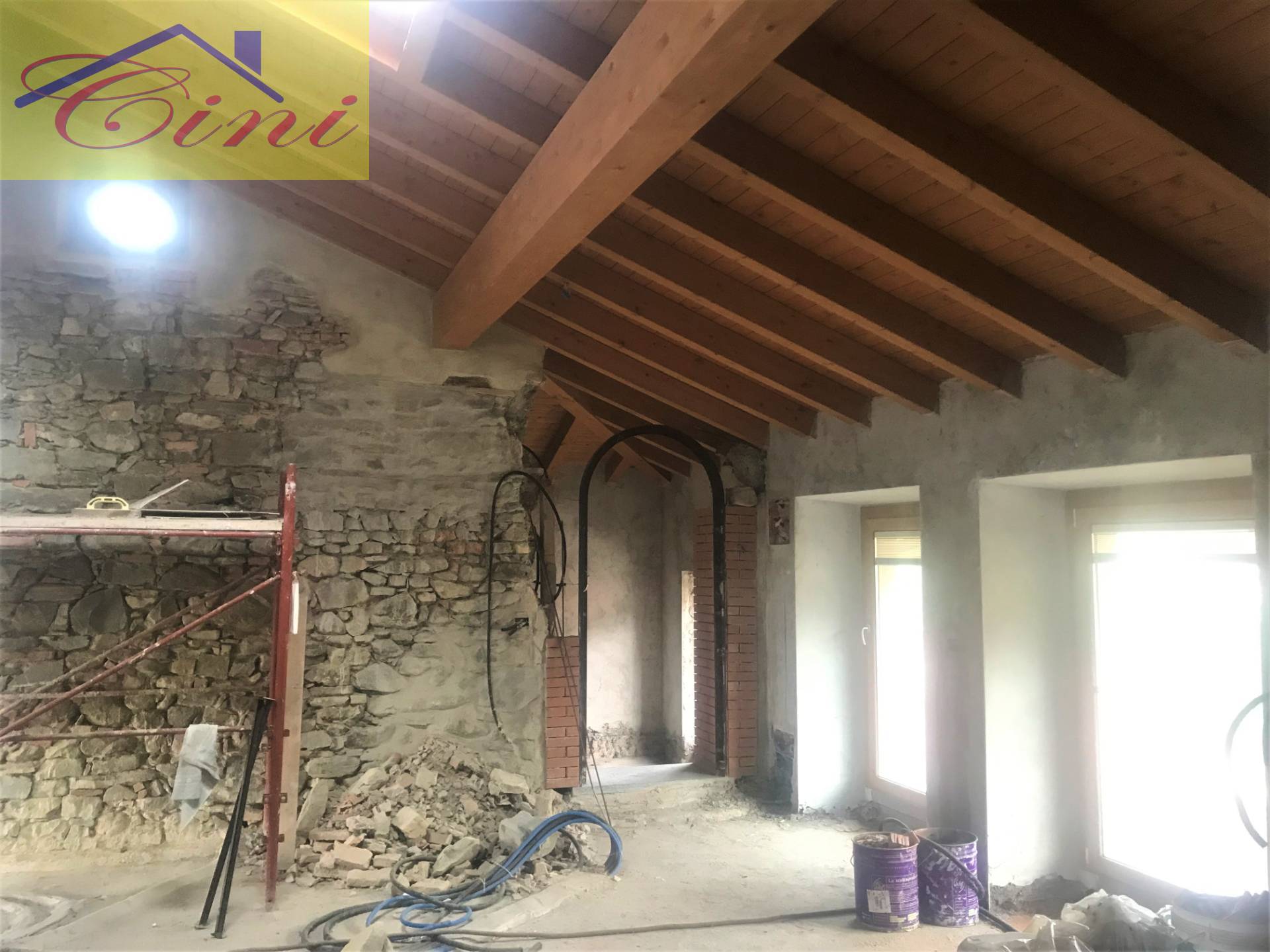 TRILOCALE in vendita a Olgiate Molgora, Mondonico