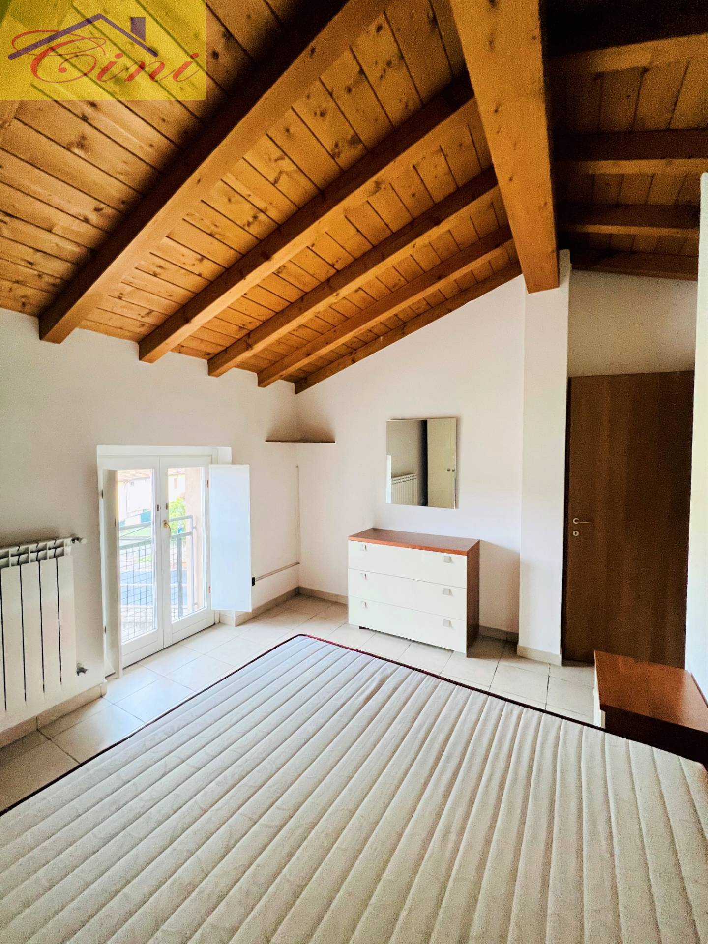 BILOCALE in vendita a Airuno