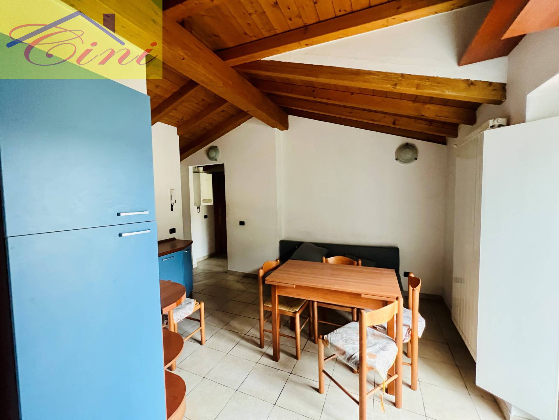 BILOCALE in vendita a Airuno