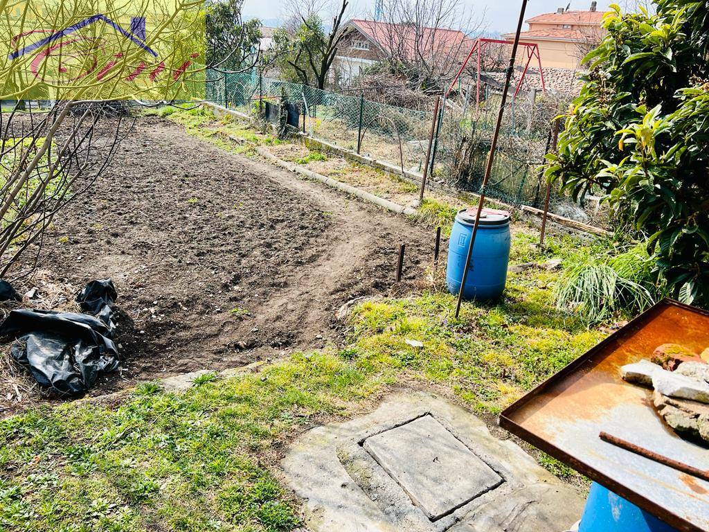 Terreno edificabile in vendita a Erba