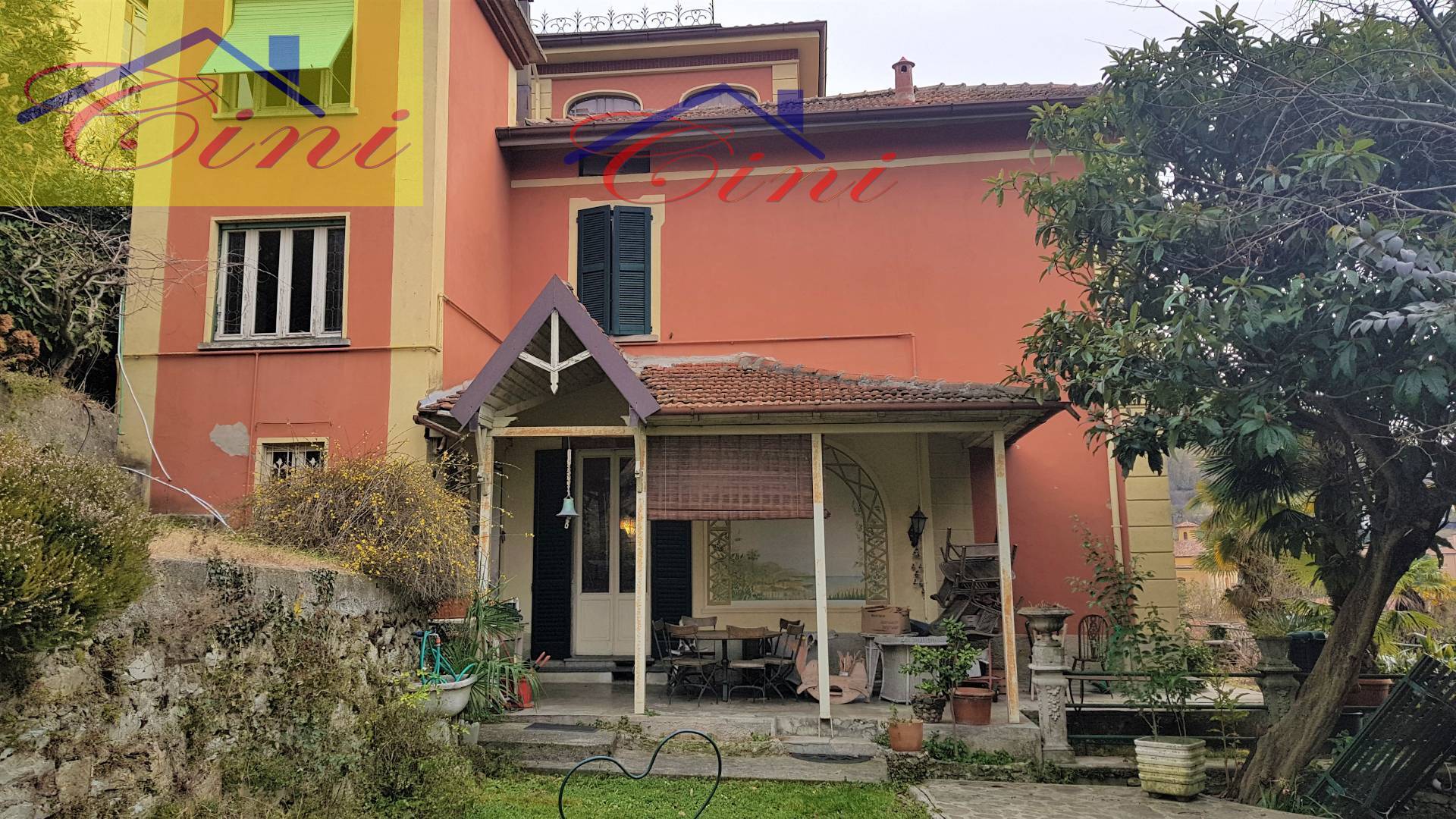 VILLA SINGOLA in vendita a Calolziocorte, Calolzio centro