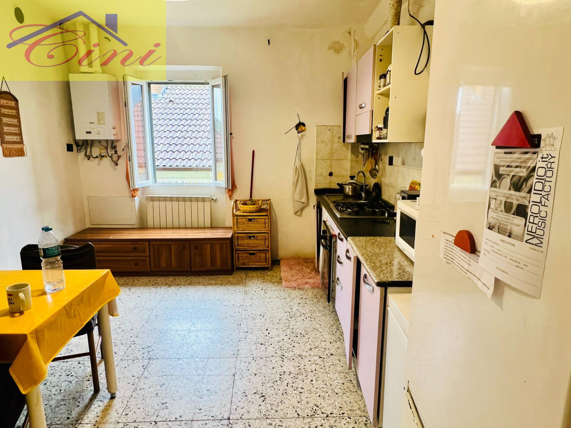 TRILOCALE in vendita a Eupilio