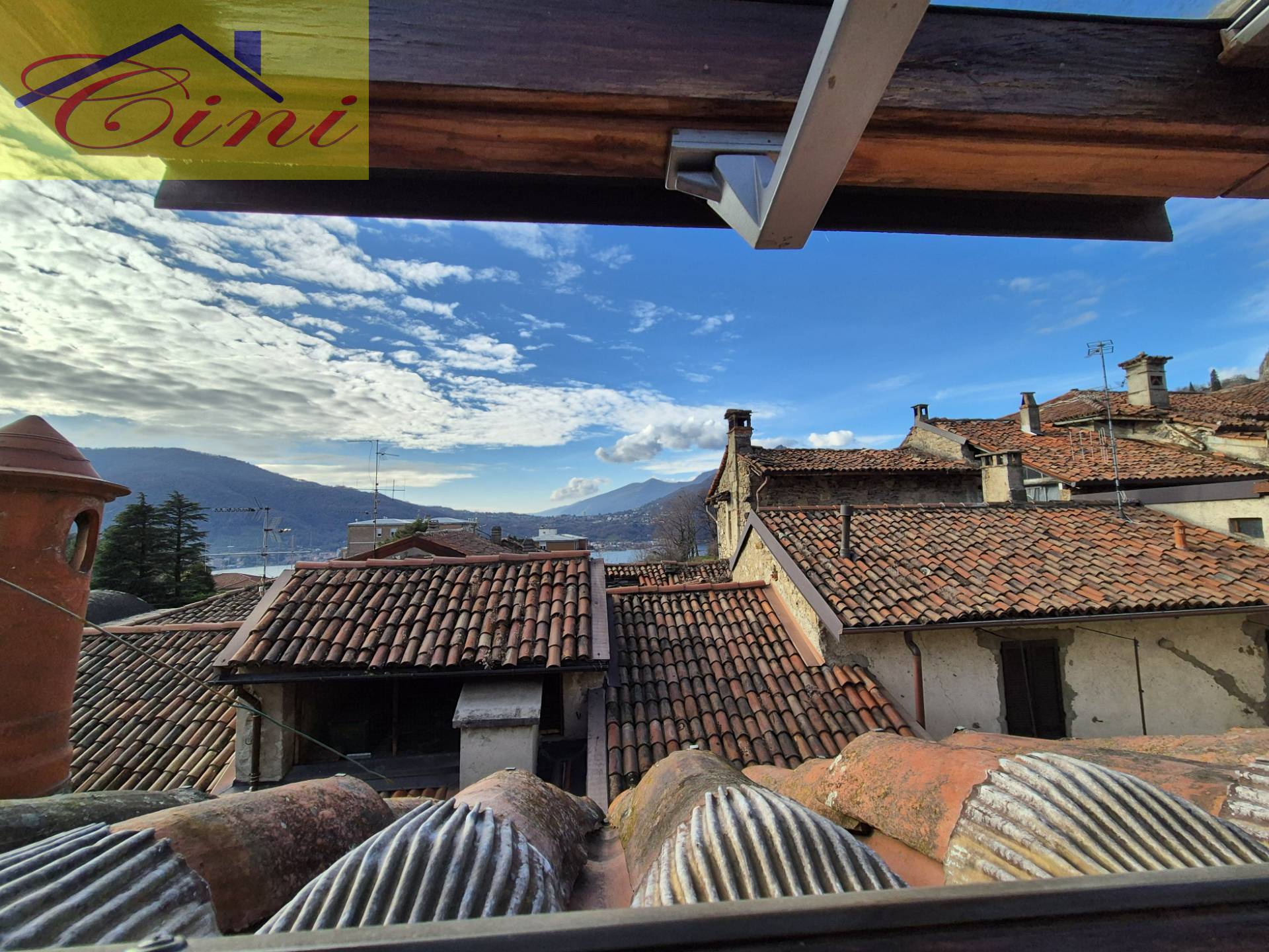 PORZIONE DI CASA in vendita a Vercurago